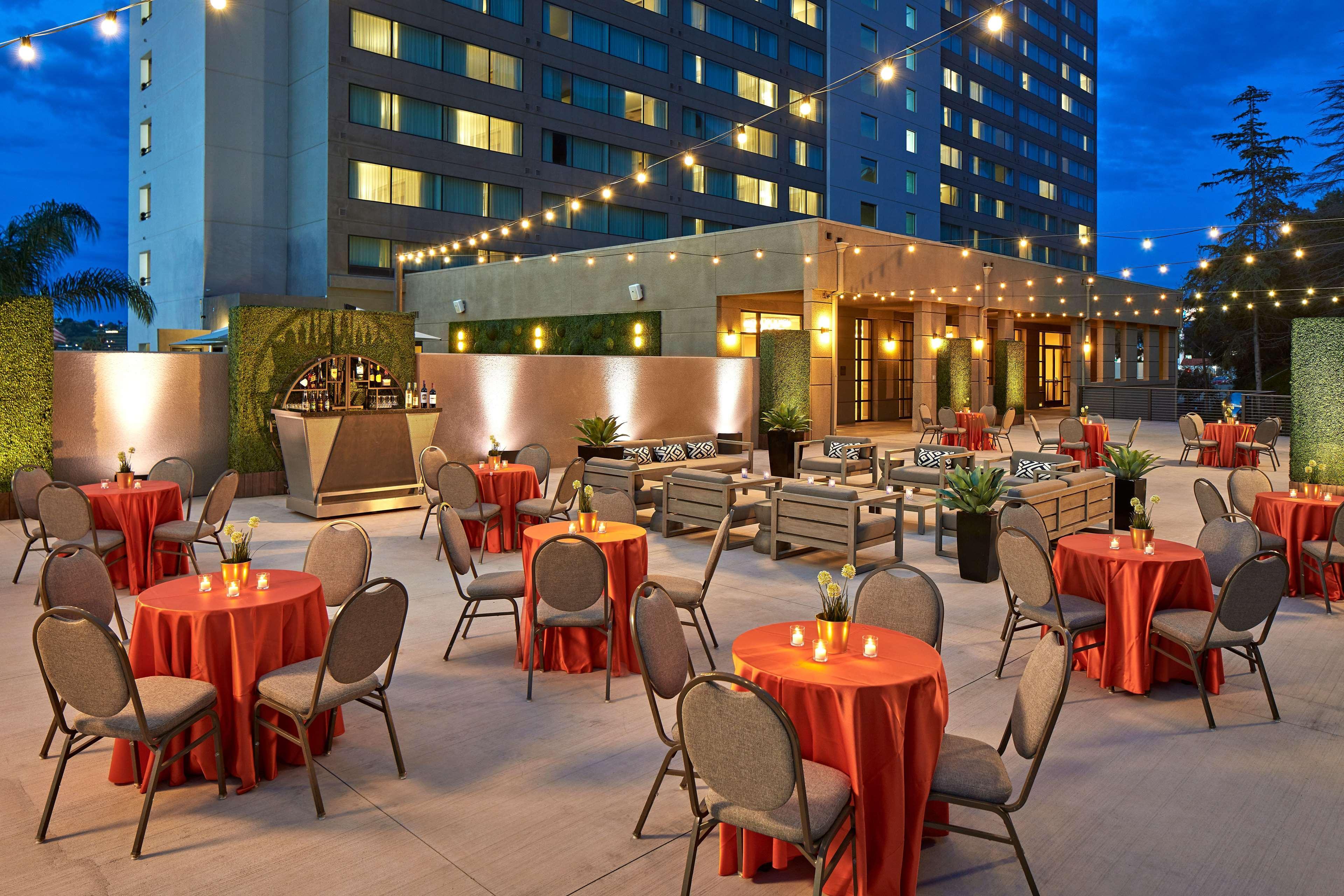 Hilton San Diego Mission Valley Bagian luar foto