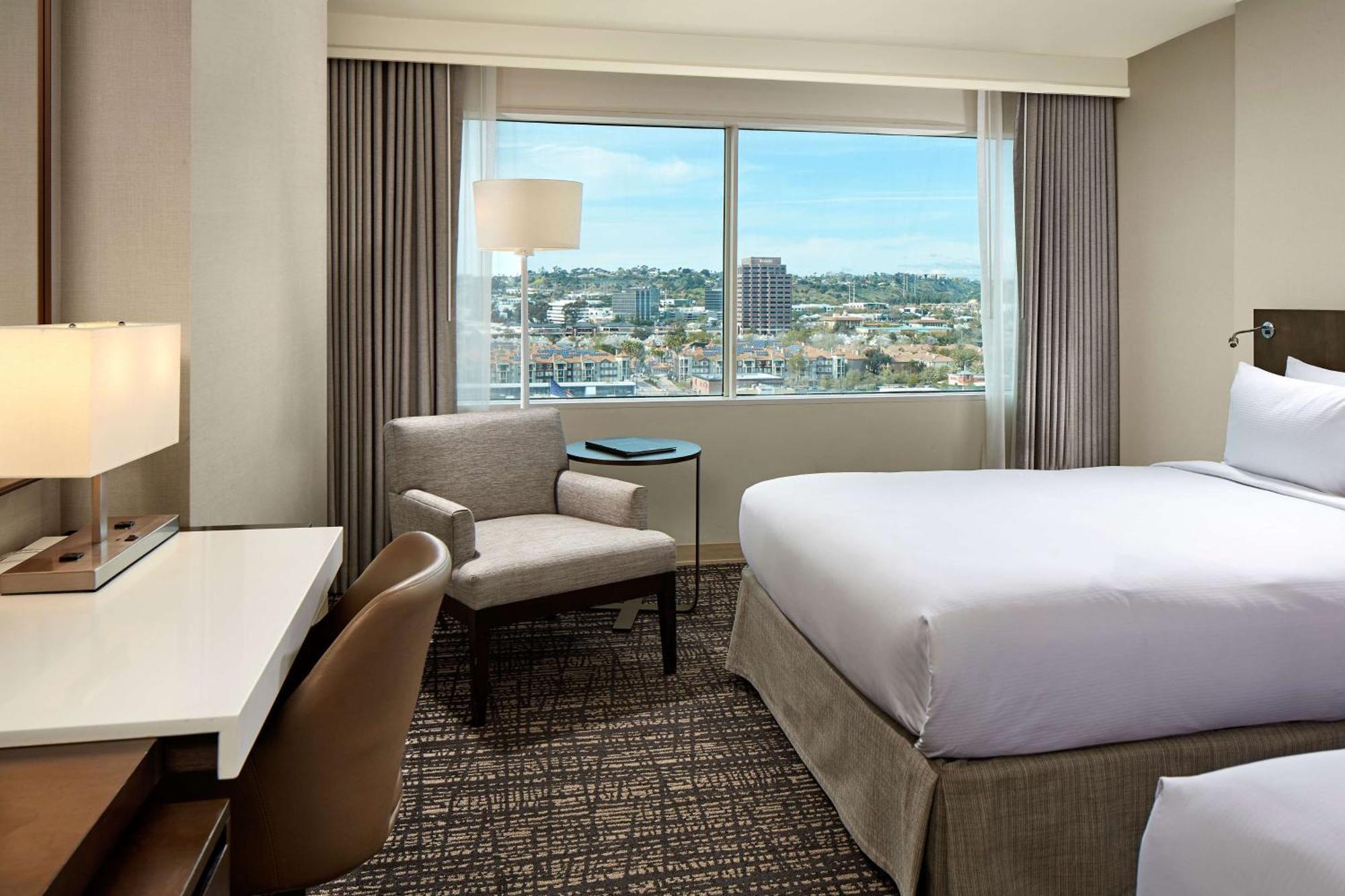 Hilton San Diego Mission Valley Bagian luar foto