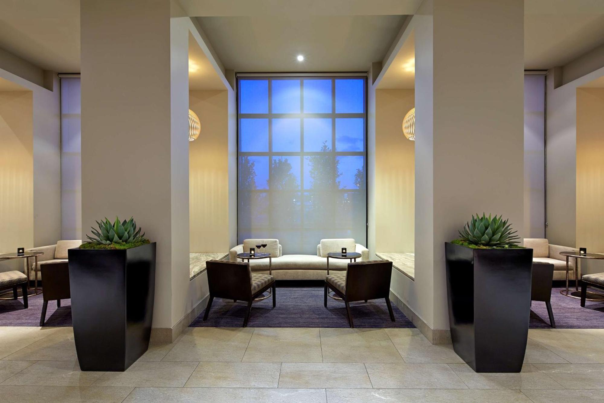 Hilton San Diego Mission Valley Bagian luar foto